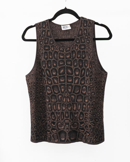 Brown Crocodile Tank